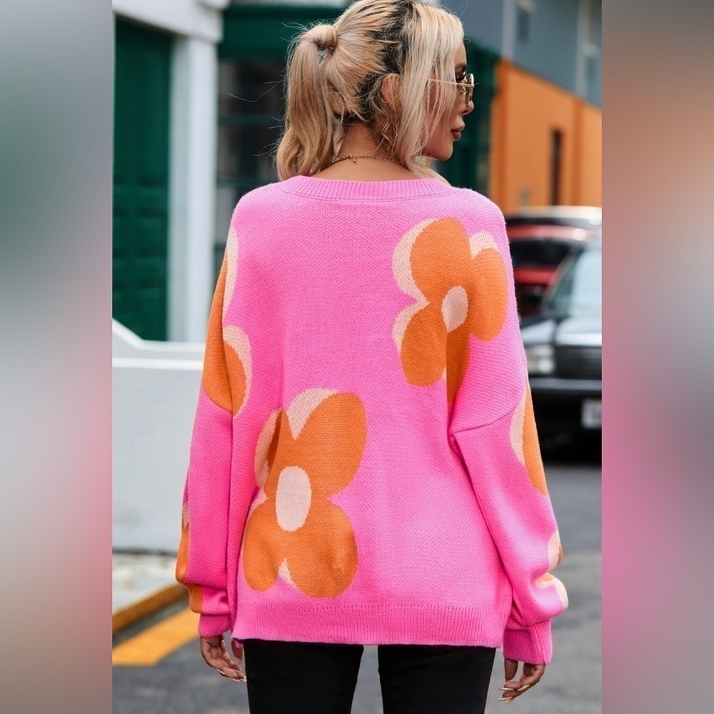Retro…Flower Power..🌸🌸Oversized Sweater - Picture 2 of 3